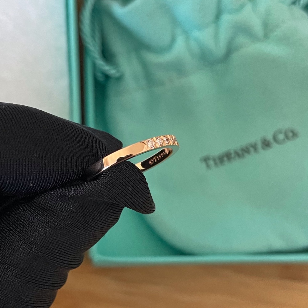 Tiffany & Co. Novo Rose Gold diamond band size 4 - Picture 2 of 7